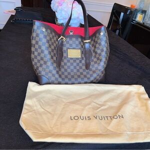 LV HAMPSTEAD BAG… EUC ! NO CALL OUTS !
